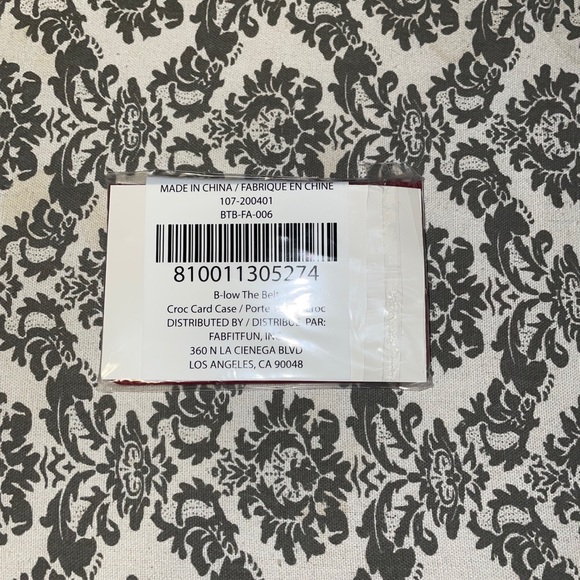 3/$25- BNWT B-Low The Belt Card Case - Picture 2 of 2